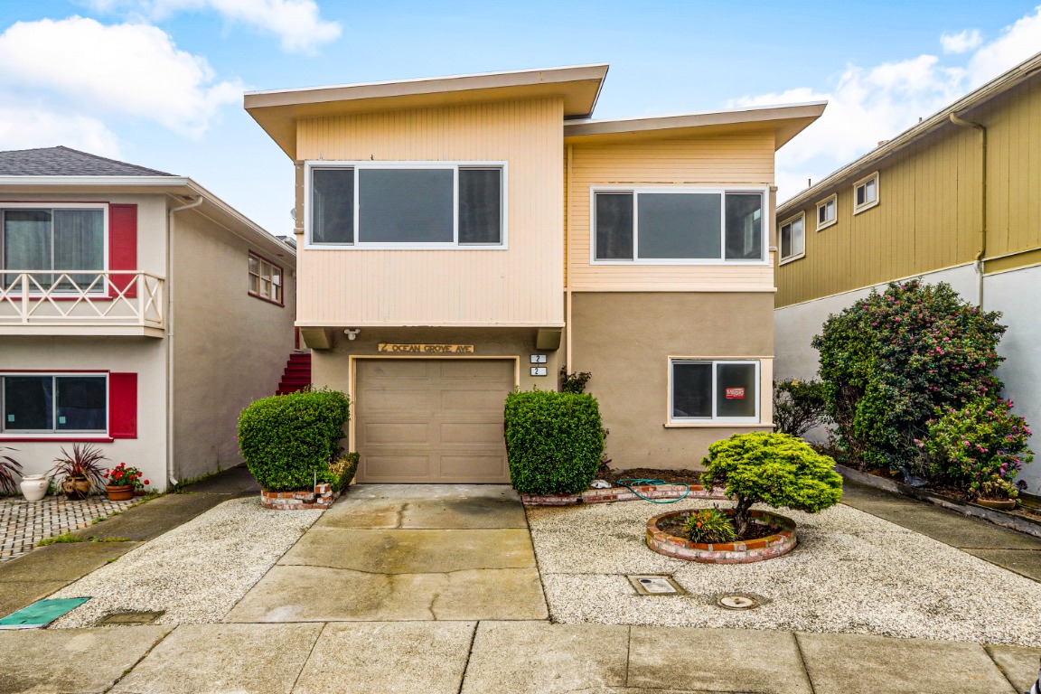 Schedule a Showing 2 Ocean Grove Ave, Daly City, CA 94015 Upstairs