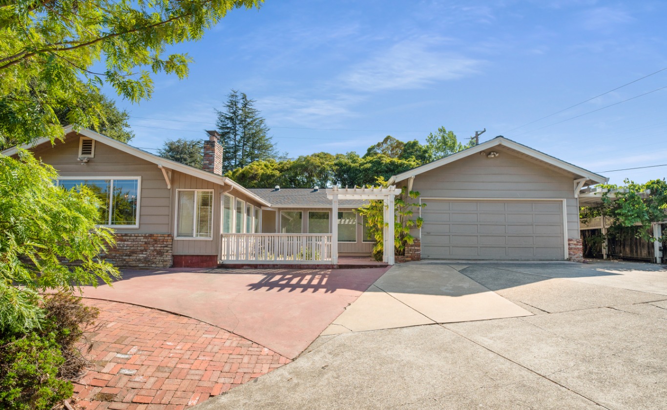 Schedule a Showing 10609 Creston Drive, Los Altos, CA 94024 Ziprent