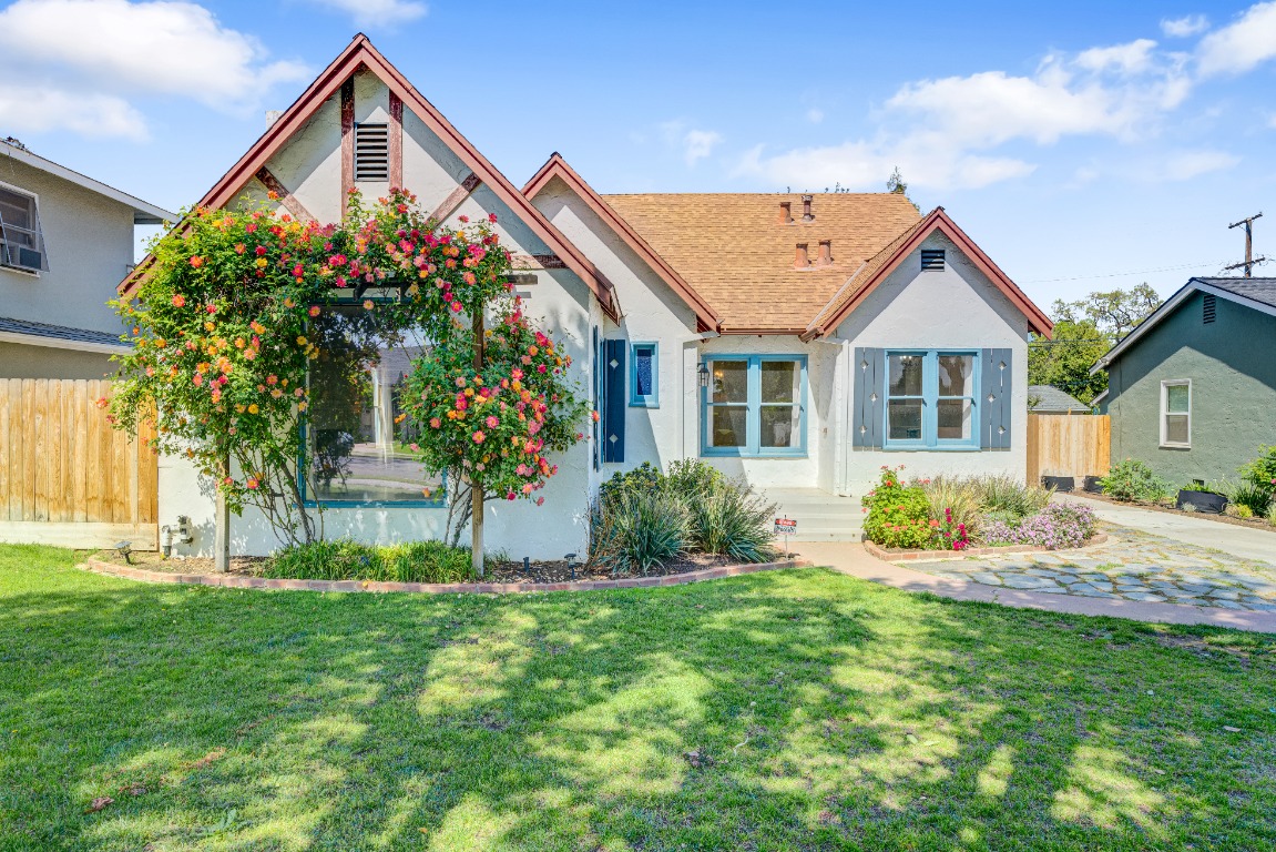 Schedule a Showing 115 East Weldon Avenue, Fresno, CA 93704 Ziprent